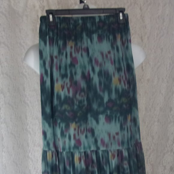 Tiered midi Skirt in Teal green and Berry Net LIned - Picture 1 of 3